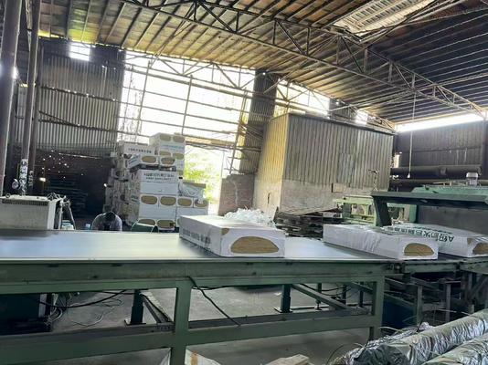Good price Rough Stone Wool Insulation Board 30mm-150mm For Agriculture online