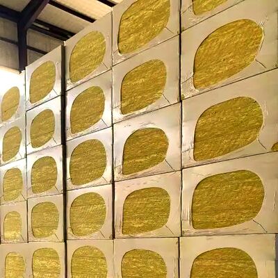 Harga yang bagus Panel Isolasi Kaku Wol Batu dengan Penyerapan Air Kurang dari 1% dan Koefisien Penyerapan Suara 0.75 - 0.95 untuk Kinerja Termal dan Akustik Unggul on line