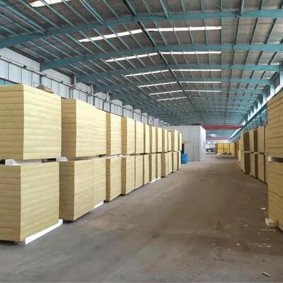 Buen precio Paneles rígidos aislantes de lana de roca con absorción de agua inferior al 1 por ciento y alta resistencia a la humedad en espesores de 30 mm a 150 mm para estructuras energéticas en línea