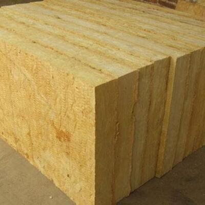 Buon prezzo 1200 mm x 600 mm pannelli di isolamento rigido in lana di roccia con assorbimento idrico < 1% e coefficiente di assorbimento del suono 0,75 - 0.95 in linea